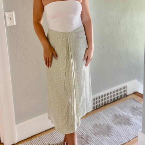 Vince Camuto Midi Silk Skirt - Picture 2 of 5